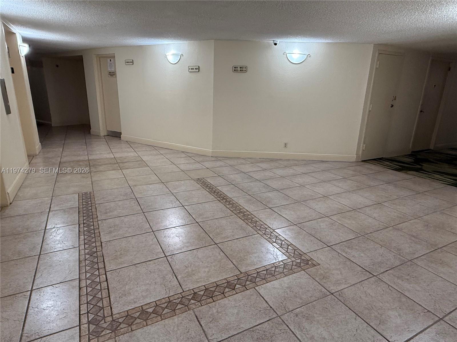 1000 Parkview Drive 1022 Property Photo 15