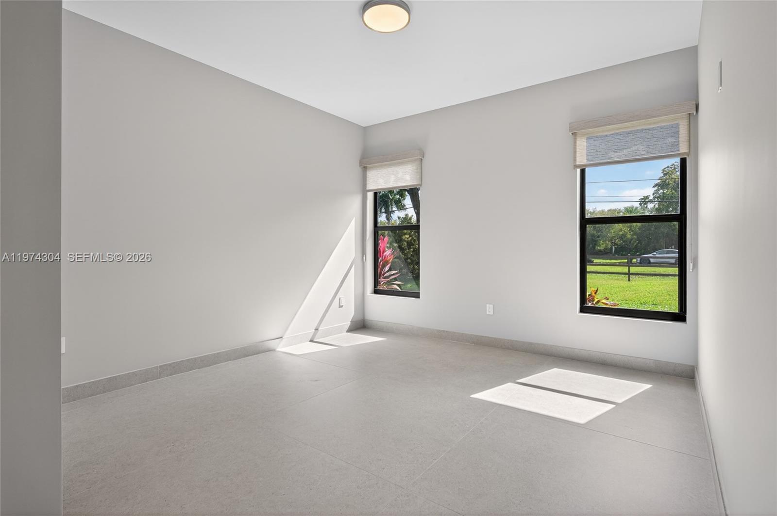 14401 W Palomino Drive Property Photo 34