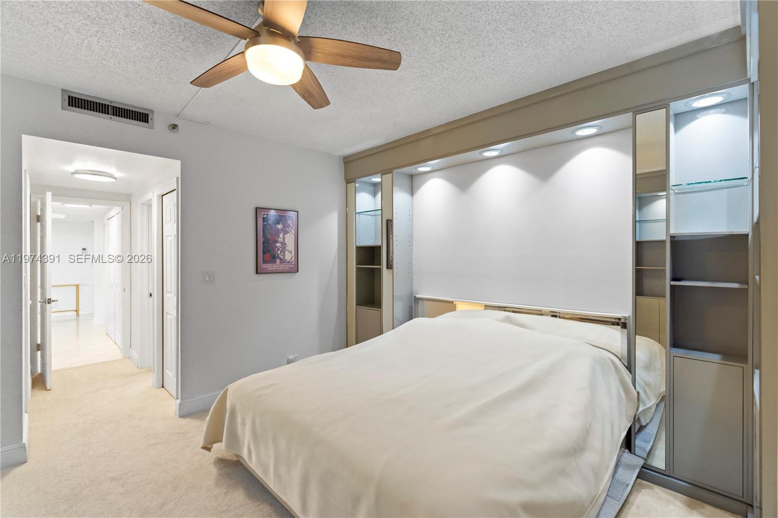 20191 E Country Club Drive 407 Property Photo 26