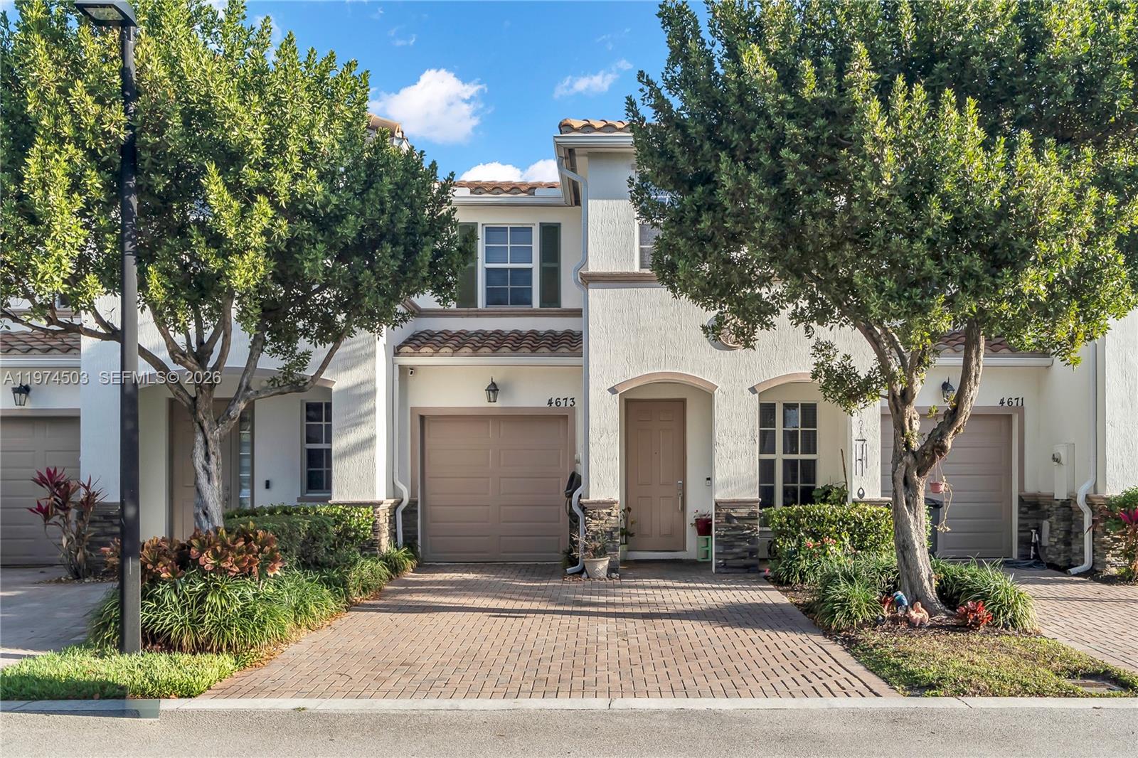 4673 Tara Cove Way Property Photo 1