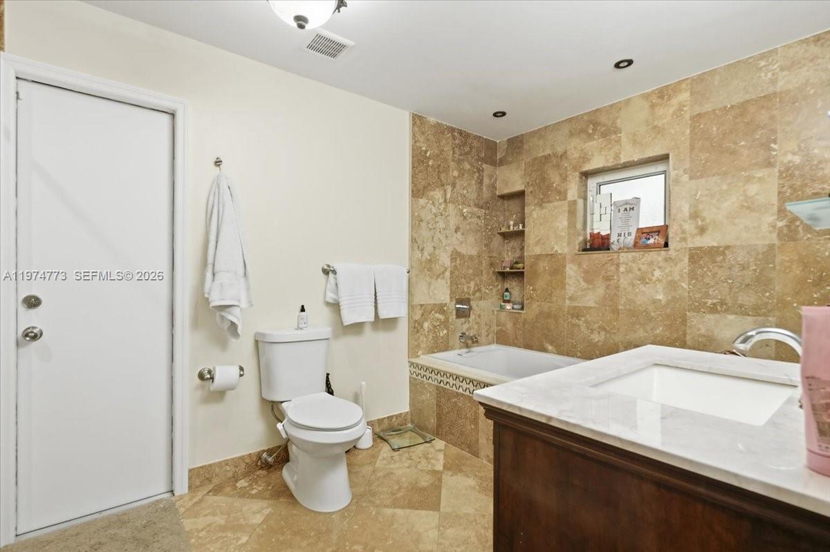 4925 Tyler Street Property Photo 29