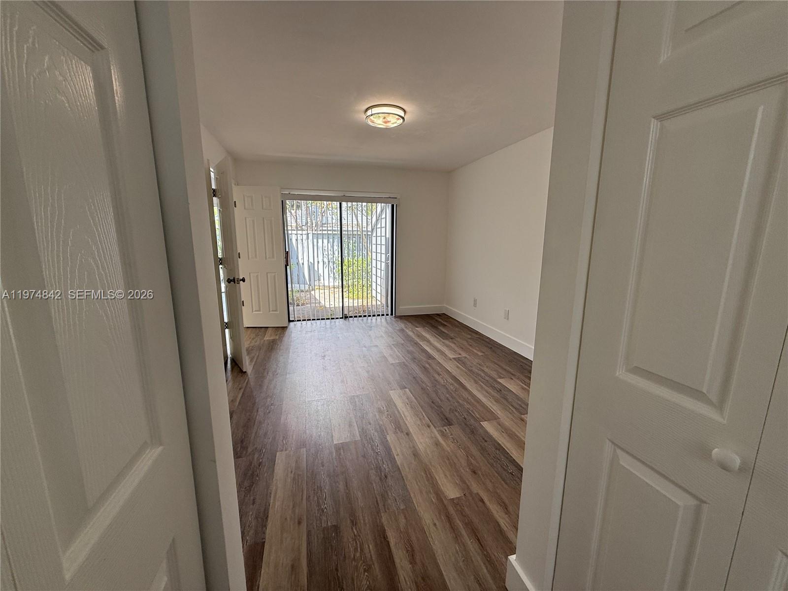 A11974842 Property Photo 14
