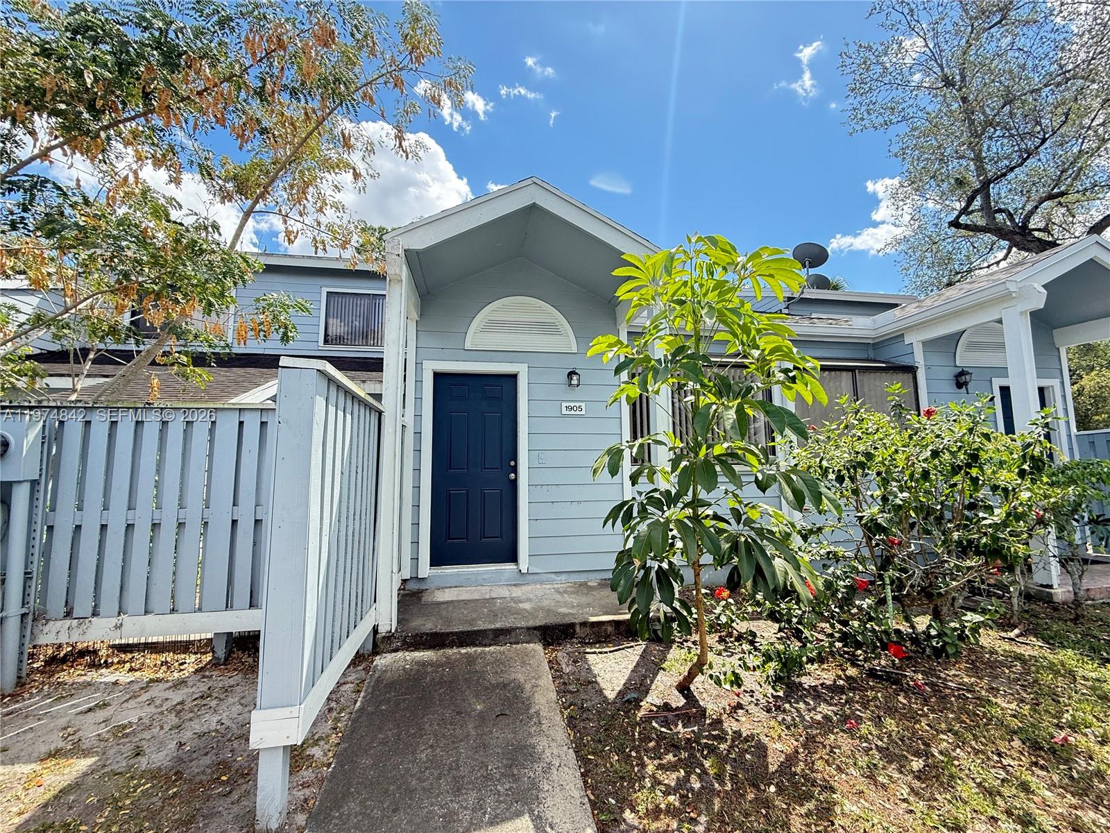 A11974842 Property Photo 21