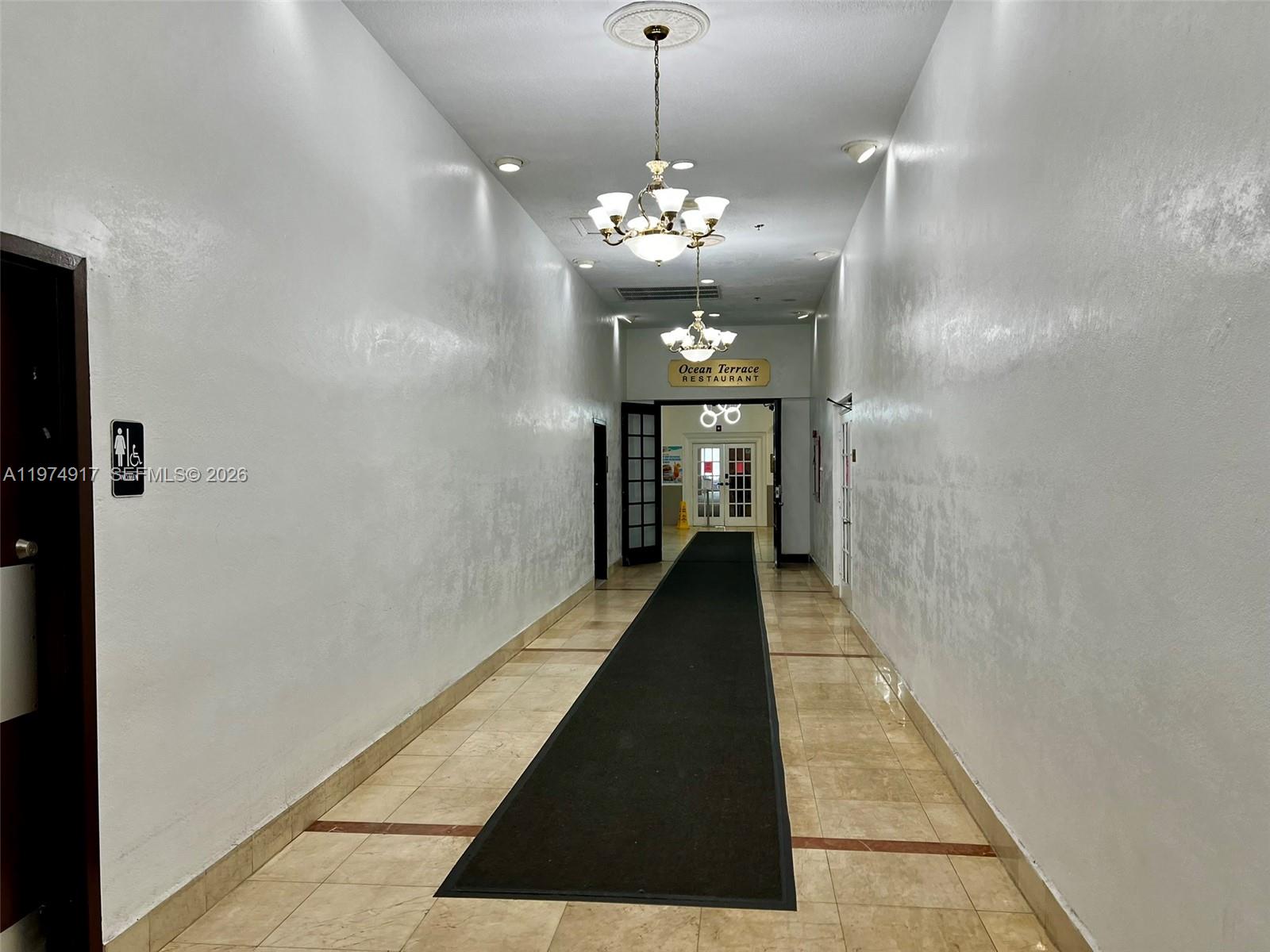 19201 Collins Avenue 432 Property Photo 11