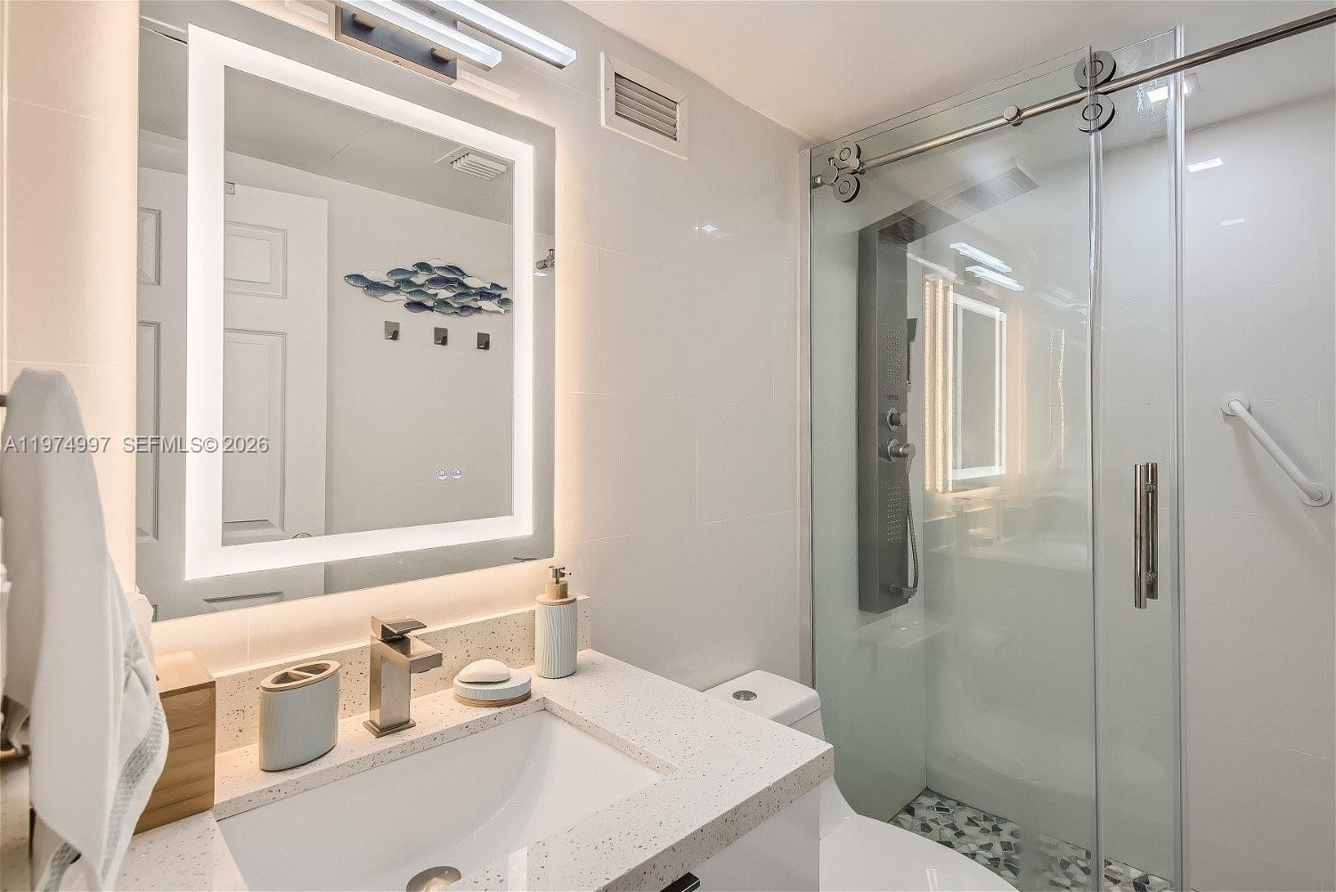 2501 S Ocean Drive 715 Property Photo 10