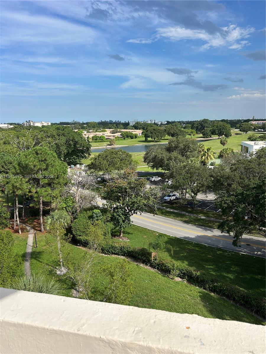 6921 Environ Boulevard 7p Property Photo 11