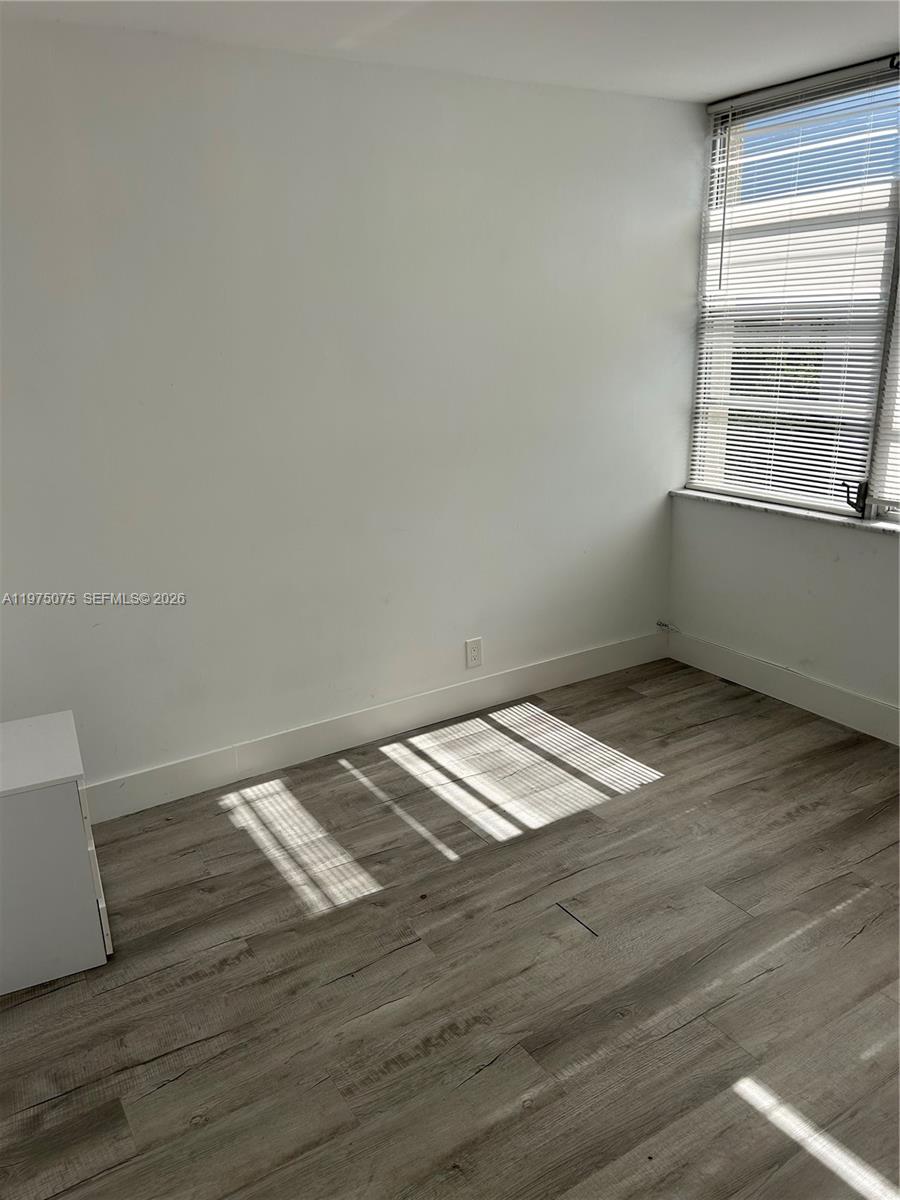 6921 Environ Boulevard 7p Property Photo 15