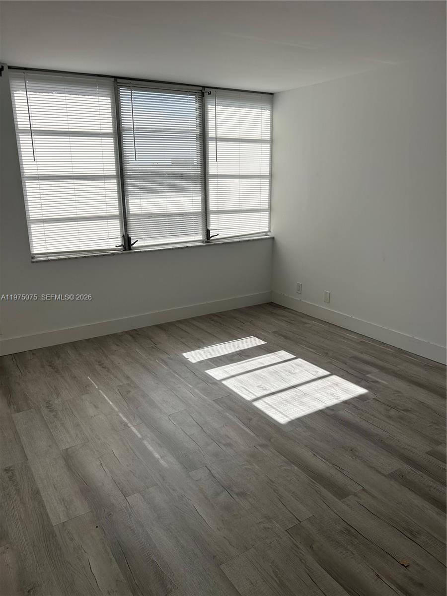 6921 Environ Boulevard 7p Property Photo 16
