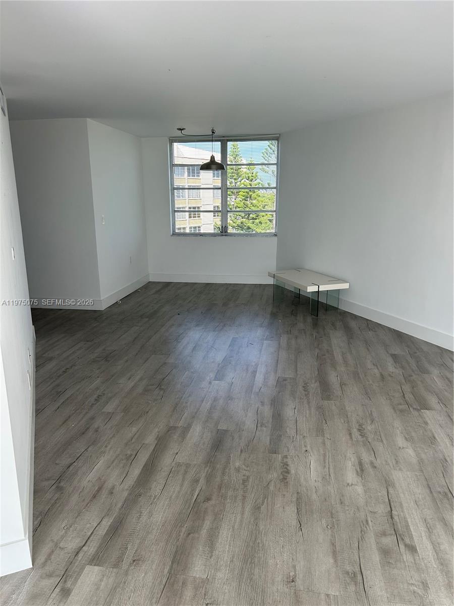 6921 Environ Boulevard 7p Property Photo 19