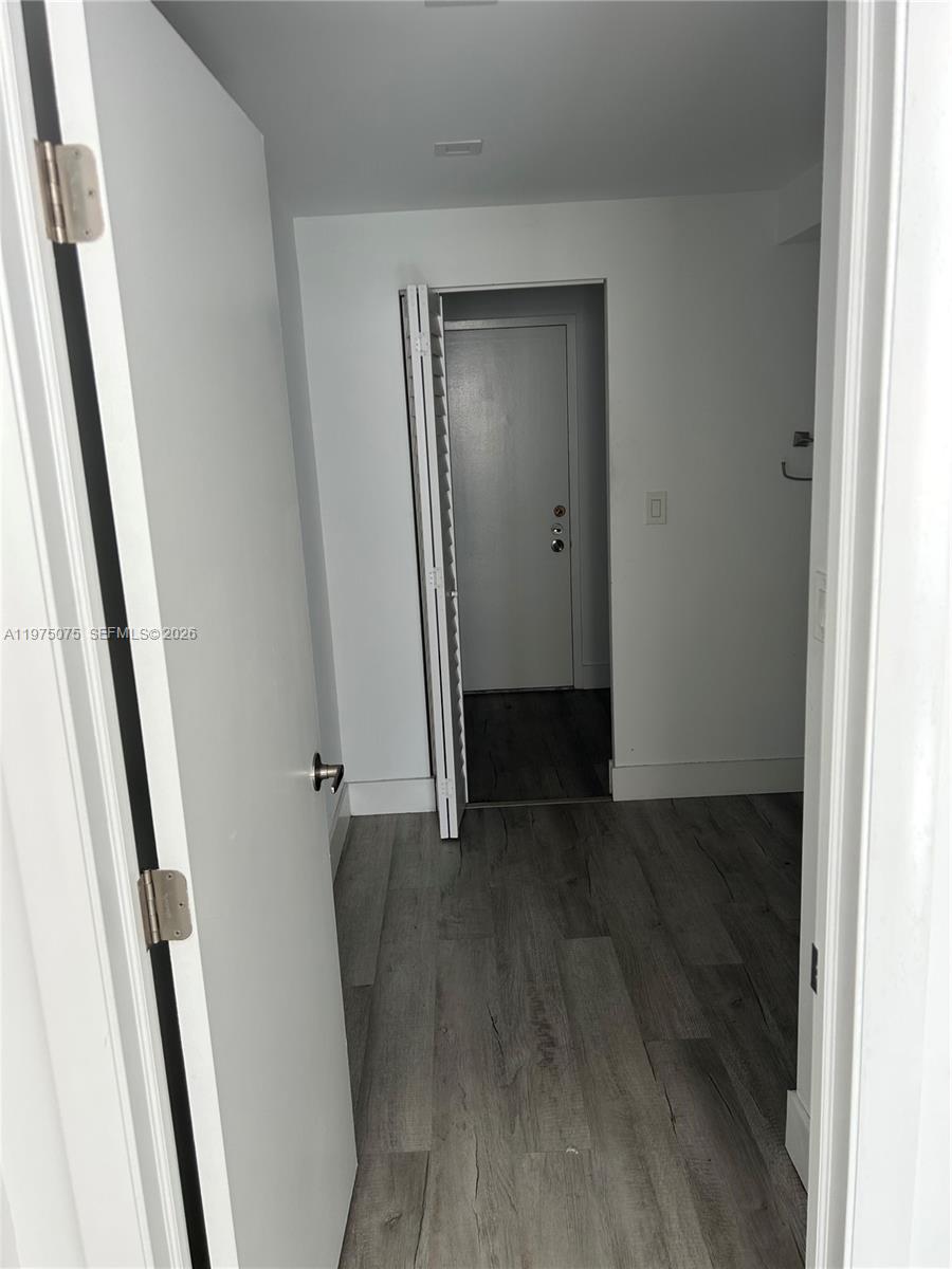 6921 Environ Boulevard 7p Property Photo 26