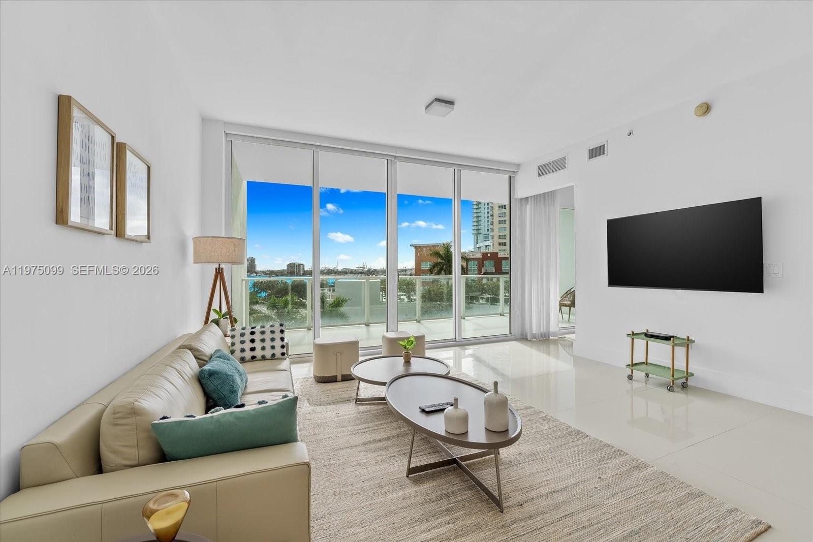 2020 N Bayshore Drive 605 Property Photo 6