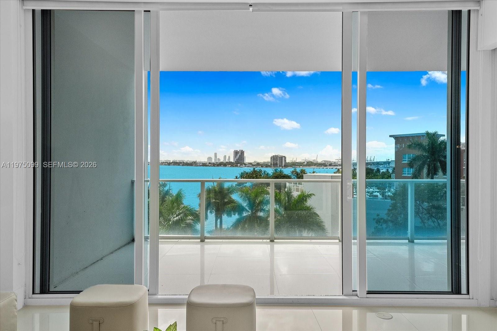 2020 N Bayshore Drive 605 Property Photo 16