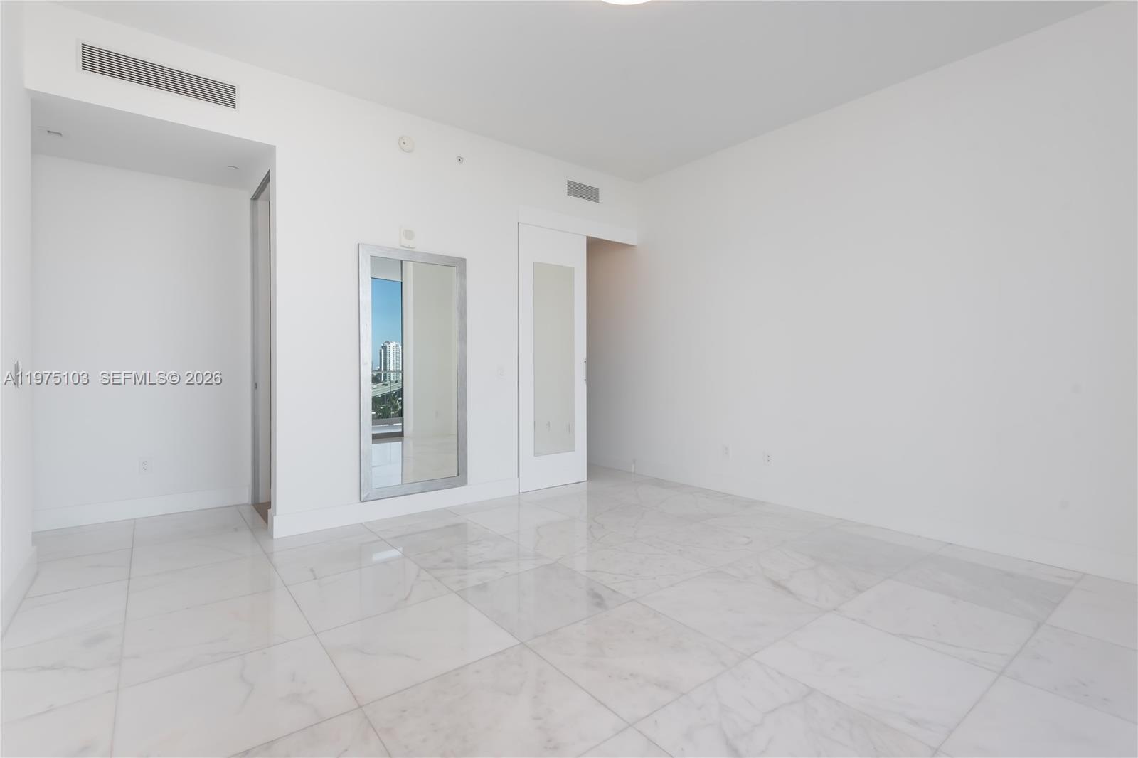 18975 Collins Avenue 801 Property Photo 46