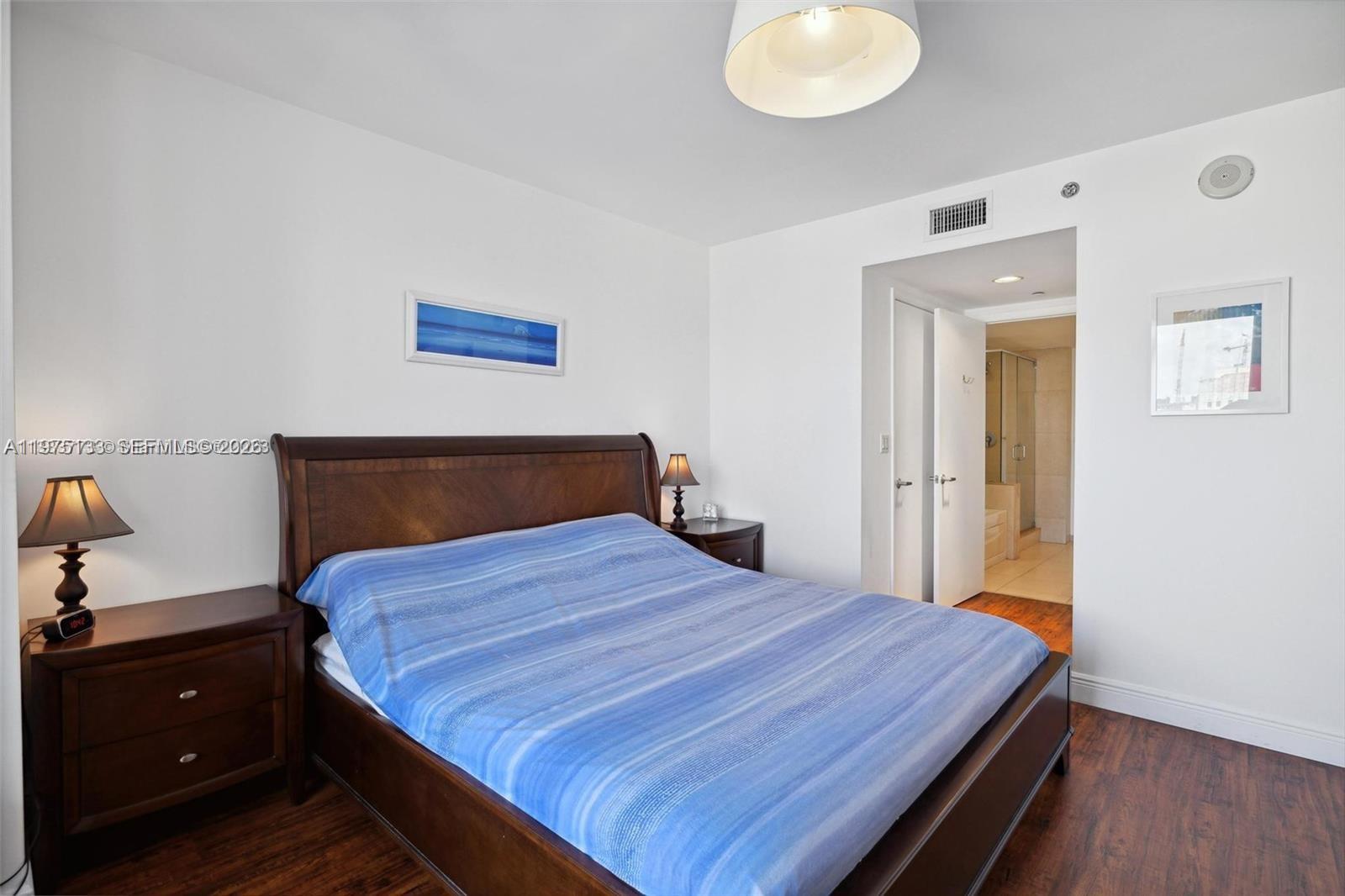 50 Biscayne Boulevard 2111 Property Photo 14