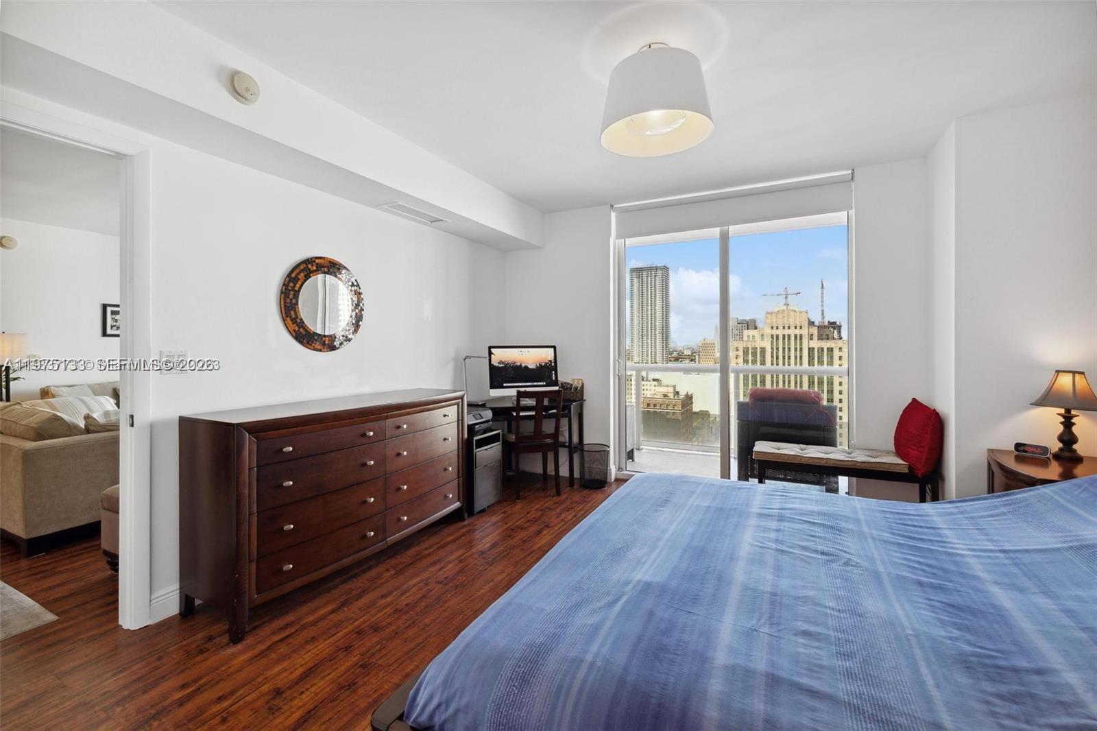 50 Biscayne Boulevard 2111 Property Photo 20