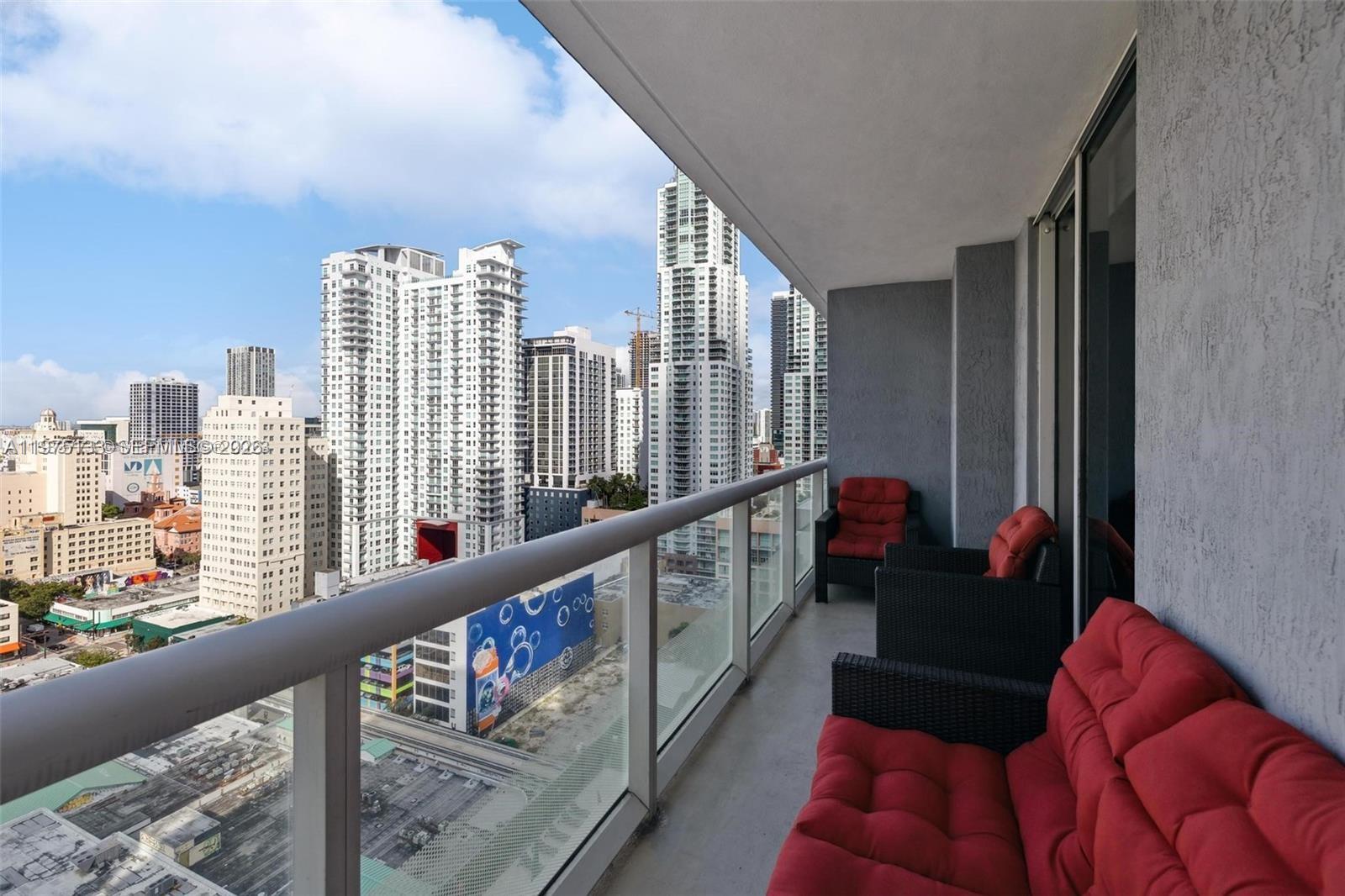 50 Biscayne Boulevard 2111 Property Photo 25