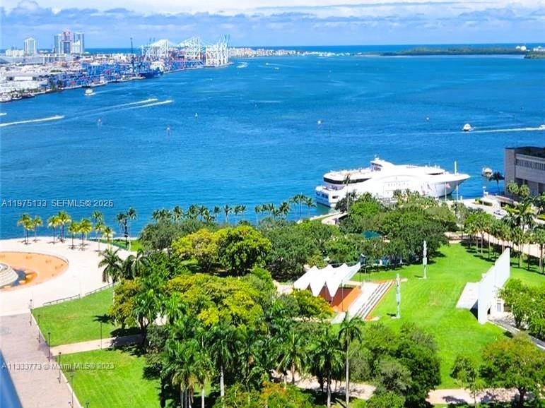 50 Biscayne Boulevard 2111 Property Photo 28