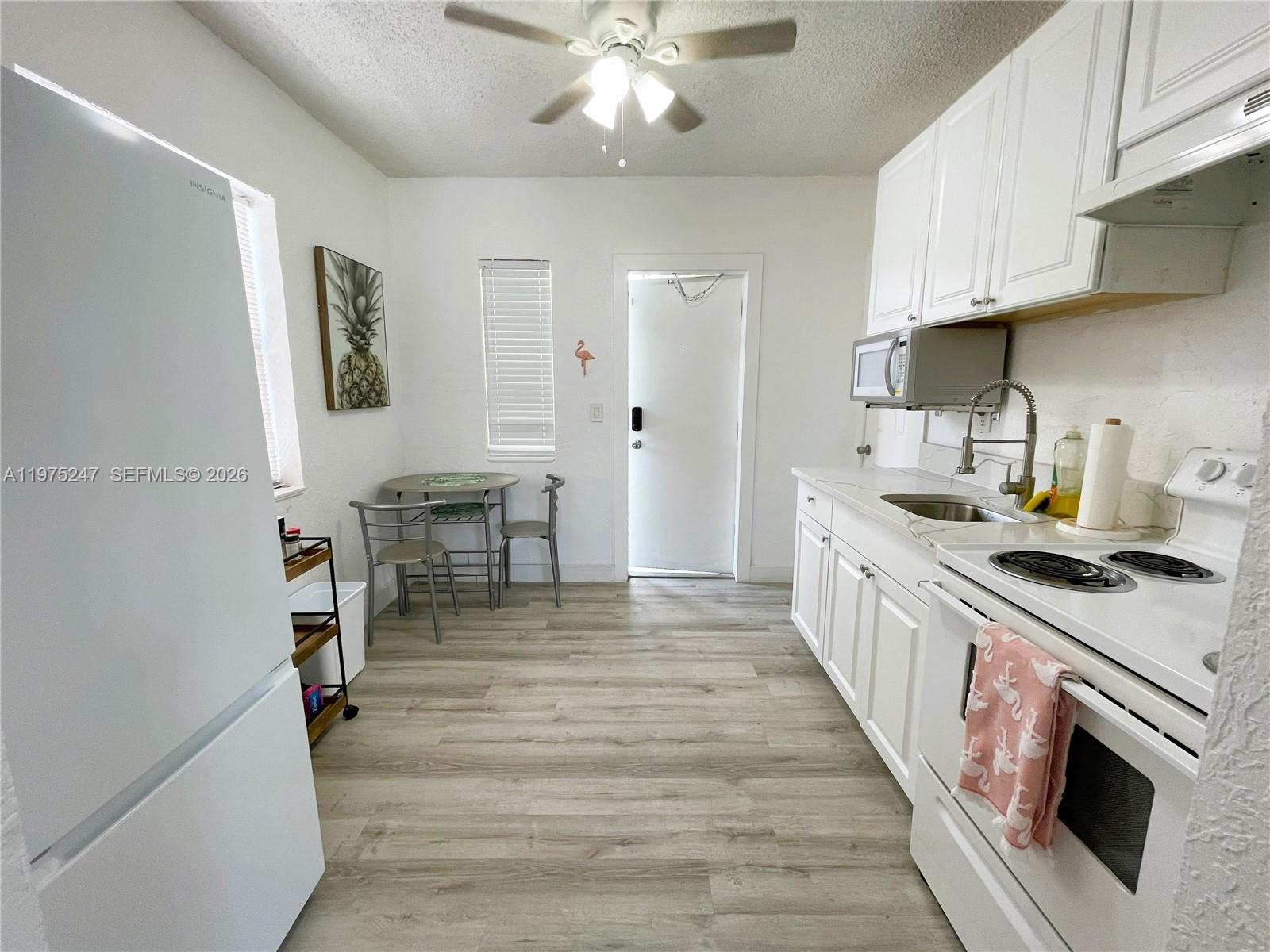 1625 S Federal Highway Property Photo 20