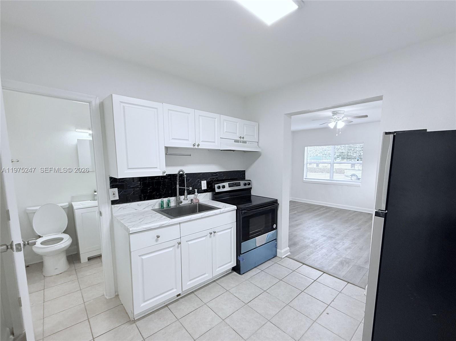 1625 S Federal Highway Property Photo 34