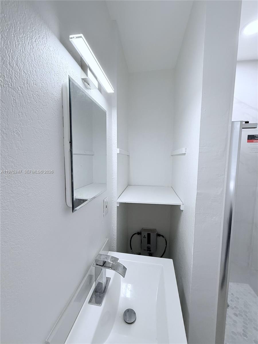 1625 S Federal Highway Property Photo 39