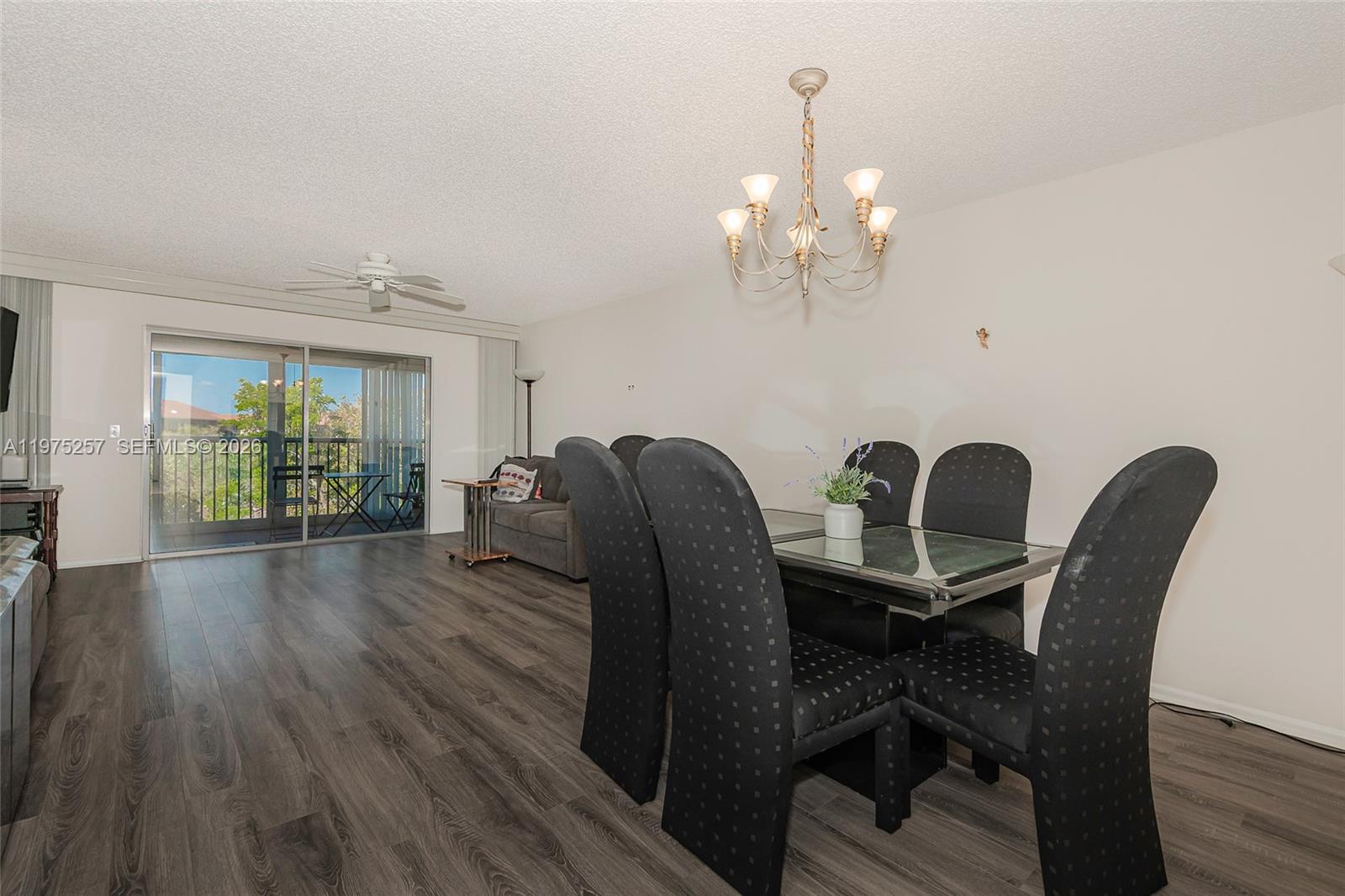 1200 Sw 137th Avenue 402e Property Photo 6