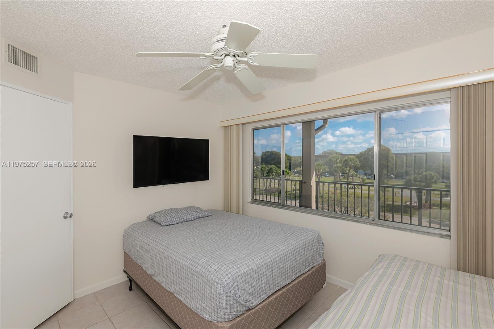 1200 Sw 137th Avenue 402e Property Photo 20