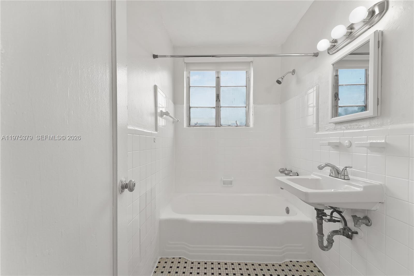 531 16th Street Property Photo 16