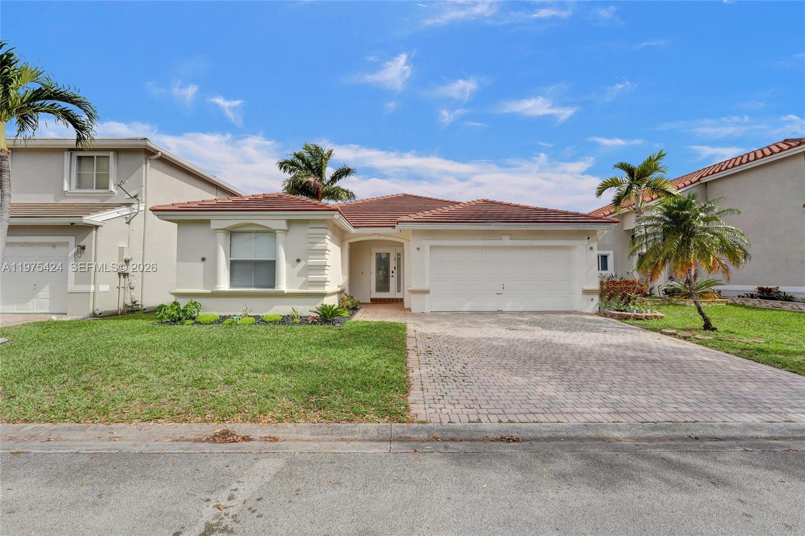 3371 Sw 51st Street Property Photo 1