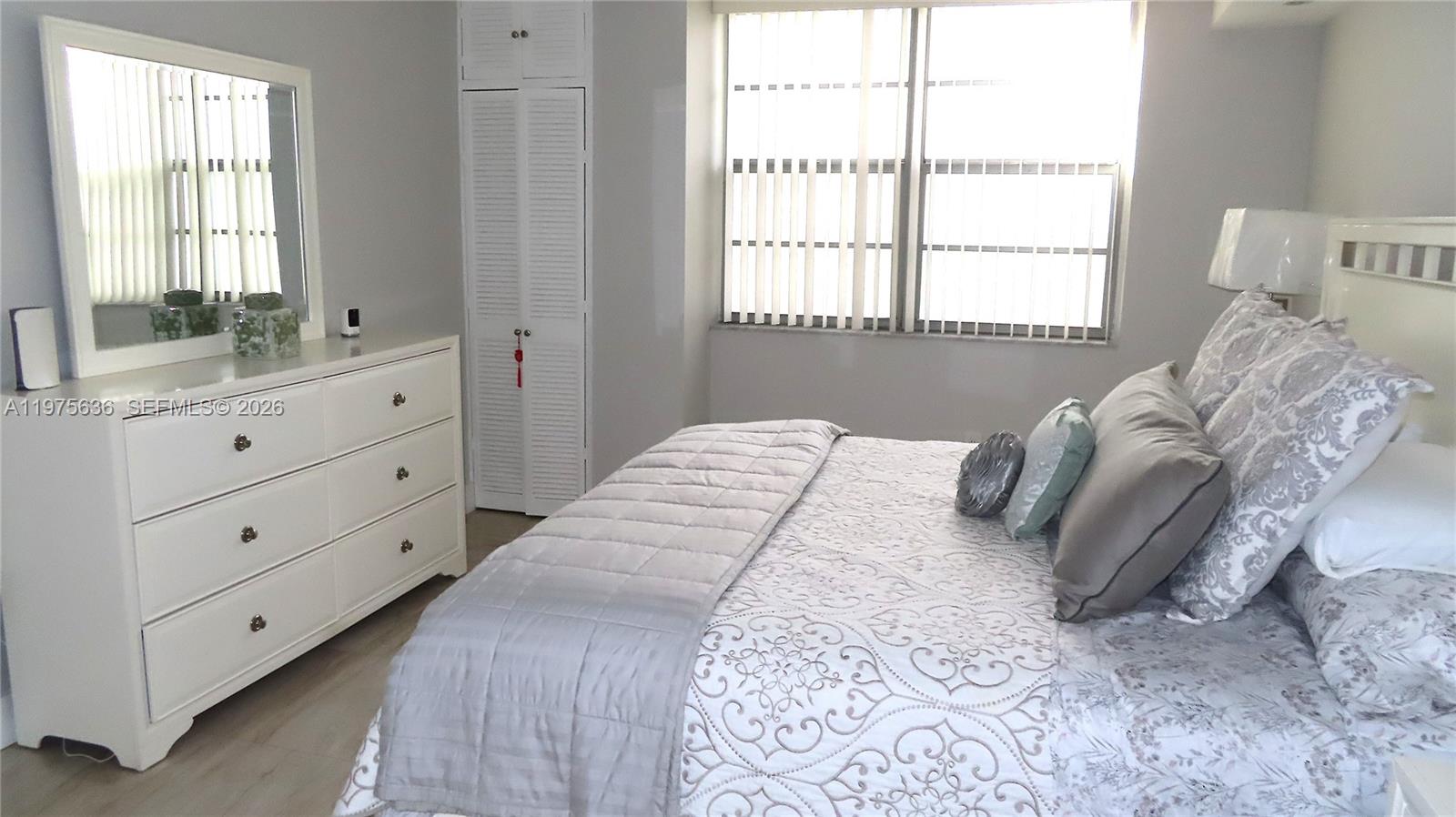 5701 Collins Avenue 803 Property Photo 13