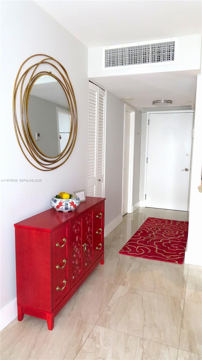 5701 Collins Avenue 803 Property Photo 18