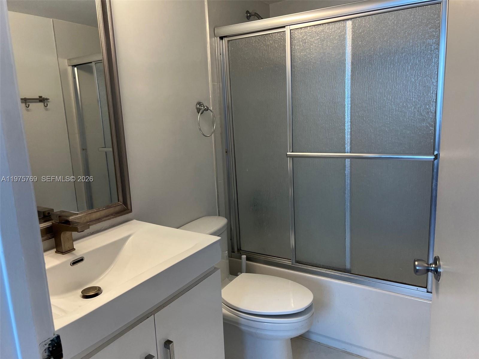 850 N Miami Avenue W-1808 Property Photo 10