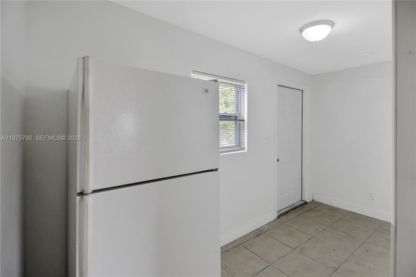 1160 W 26th Court B Property Photo 3