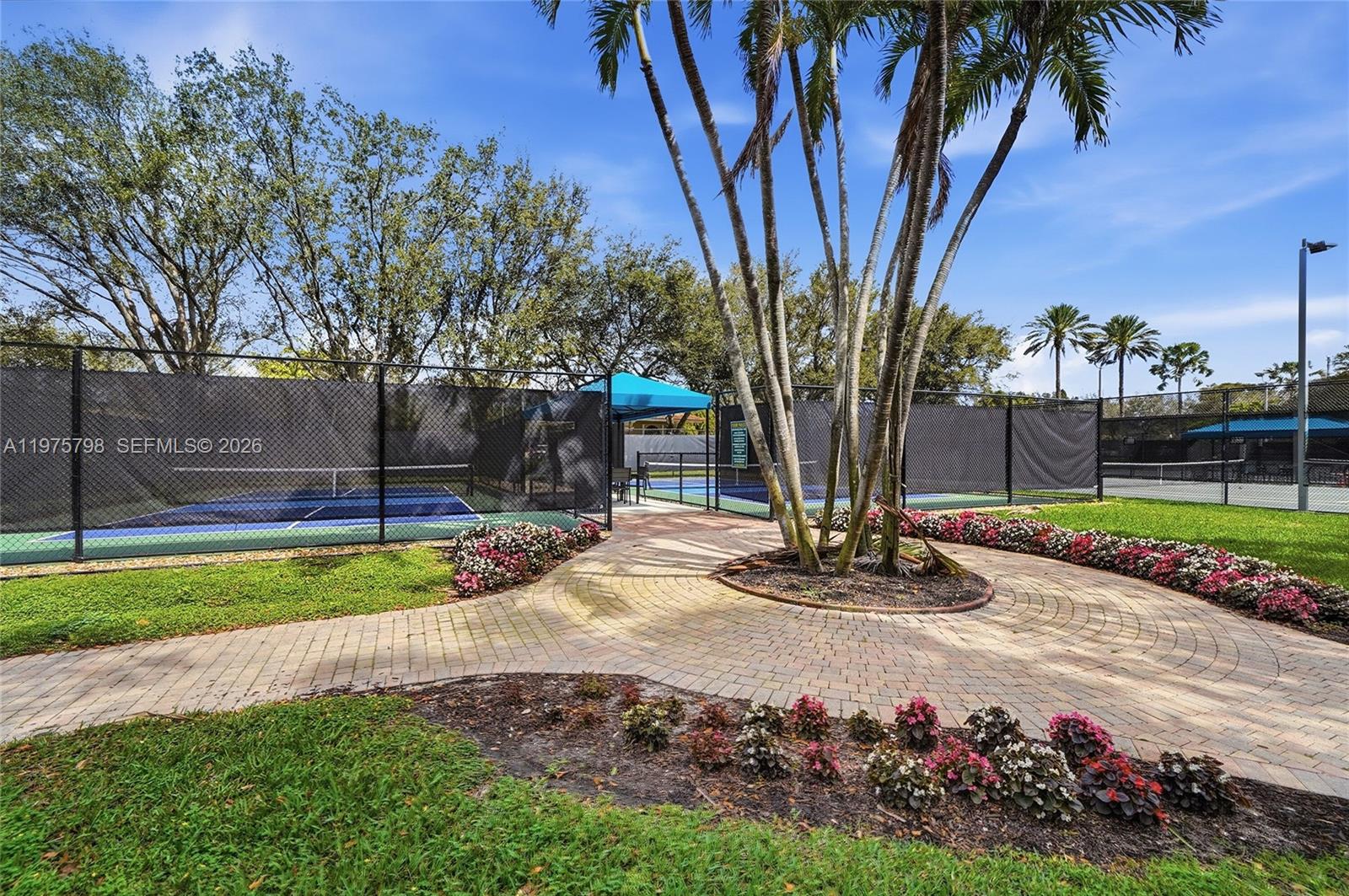 7771 Via Grande Property Photo 42