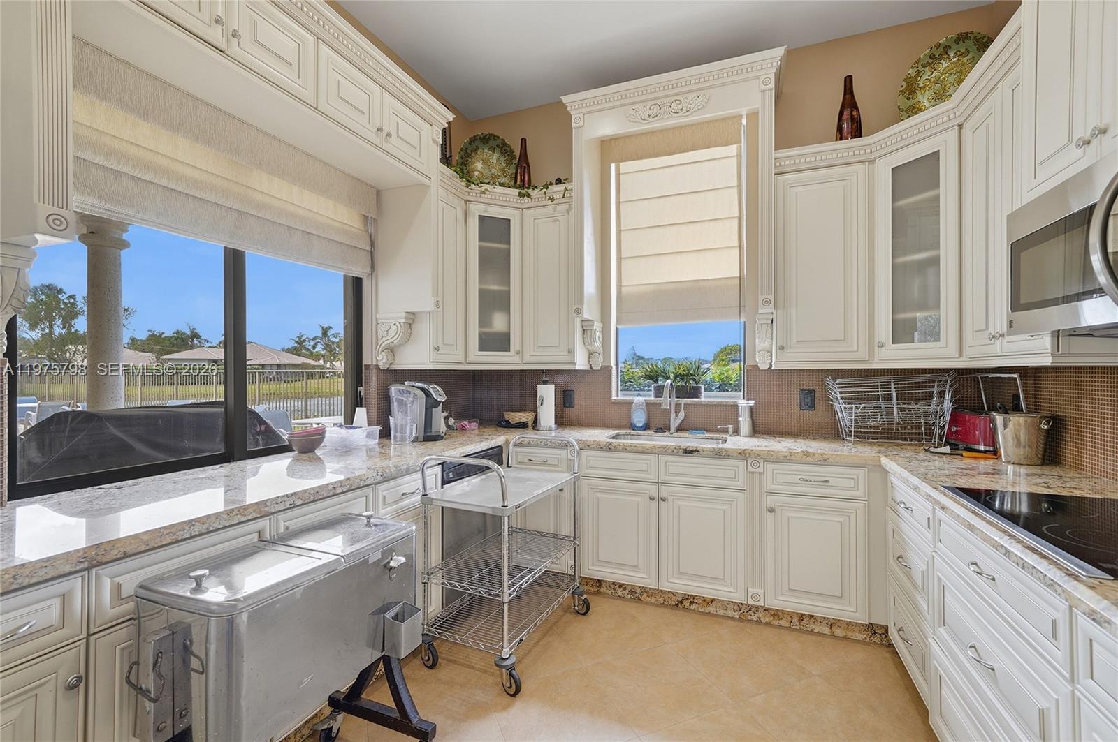 7771 Via Grande Property Photo 49