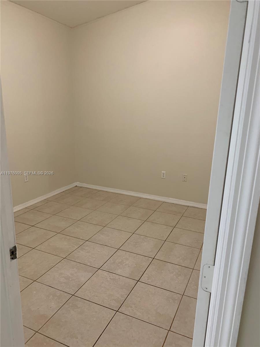 1250 Se 29th Street 205-58 Property Photo 8
