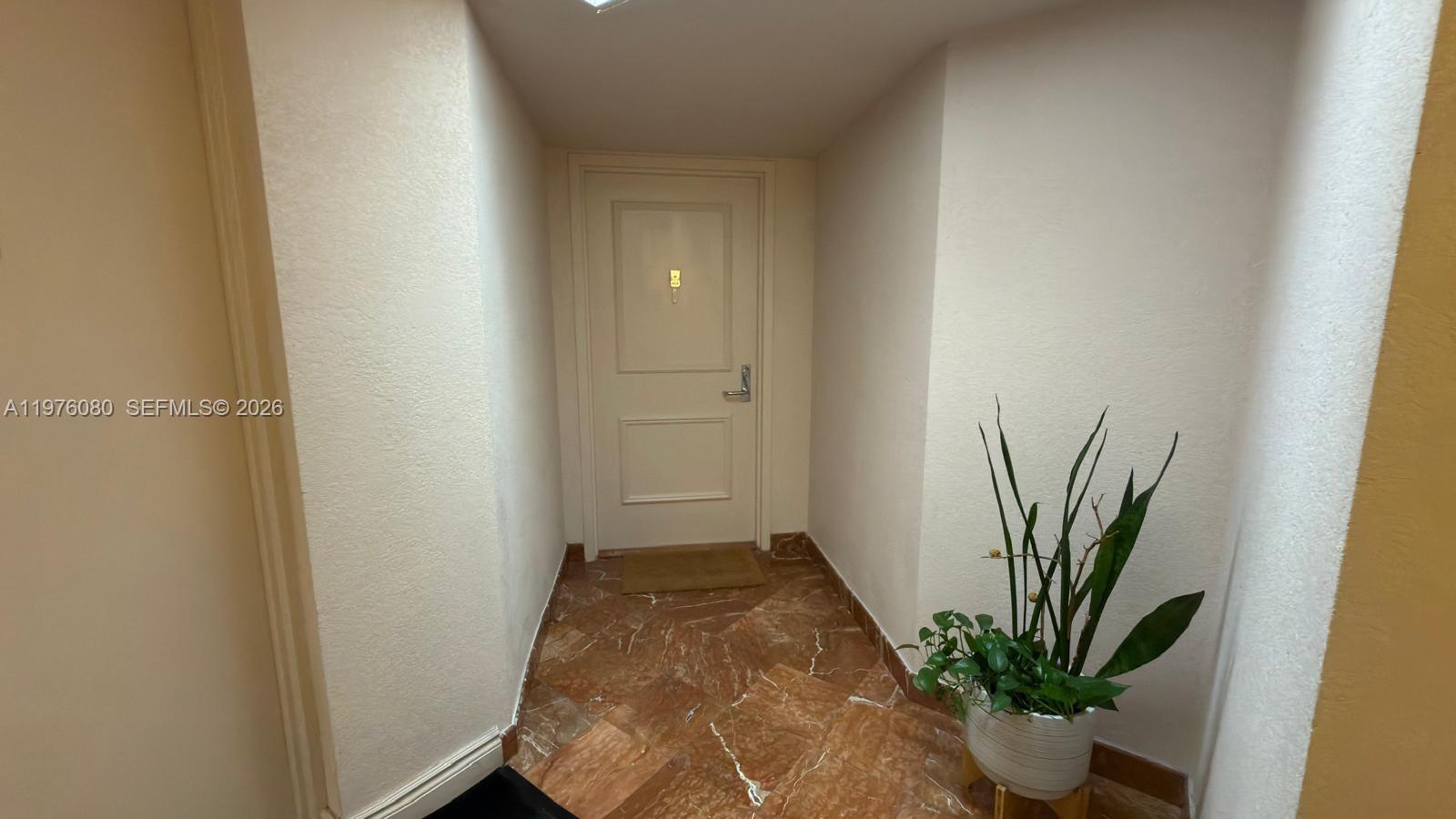 A11976080 Property Photo 6