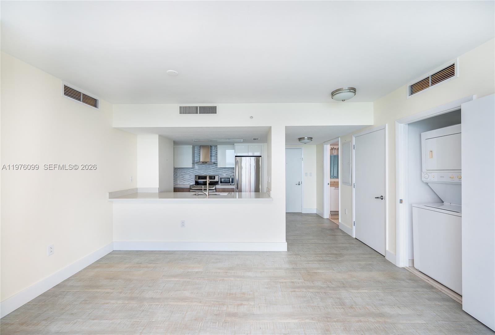 1800 N Bayshore Drive 2503 Property Photo 10