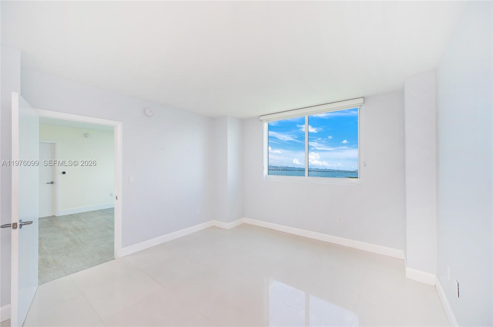 1800 N Bayshore Drive 2503 Property Photo 11