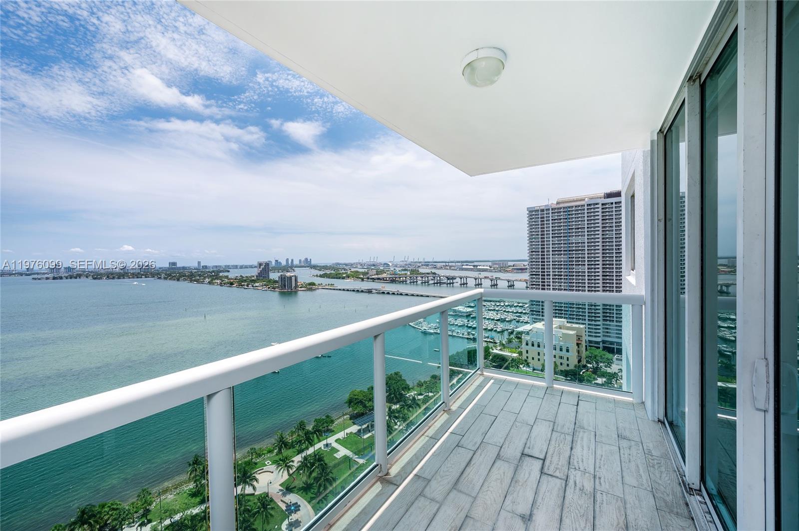 1800 N Bayshore Drive 2503 Property Photo 19