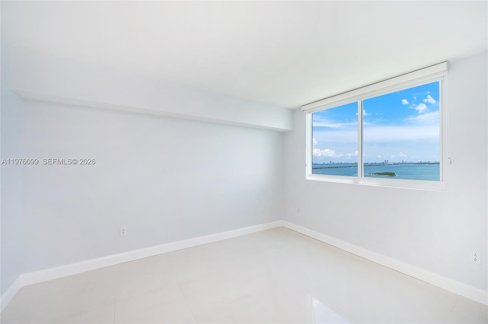 1800 N Bayshore Drive 2503 Property Photo 22