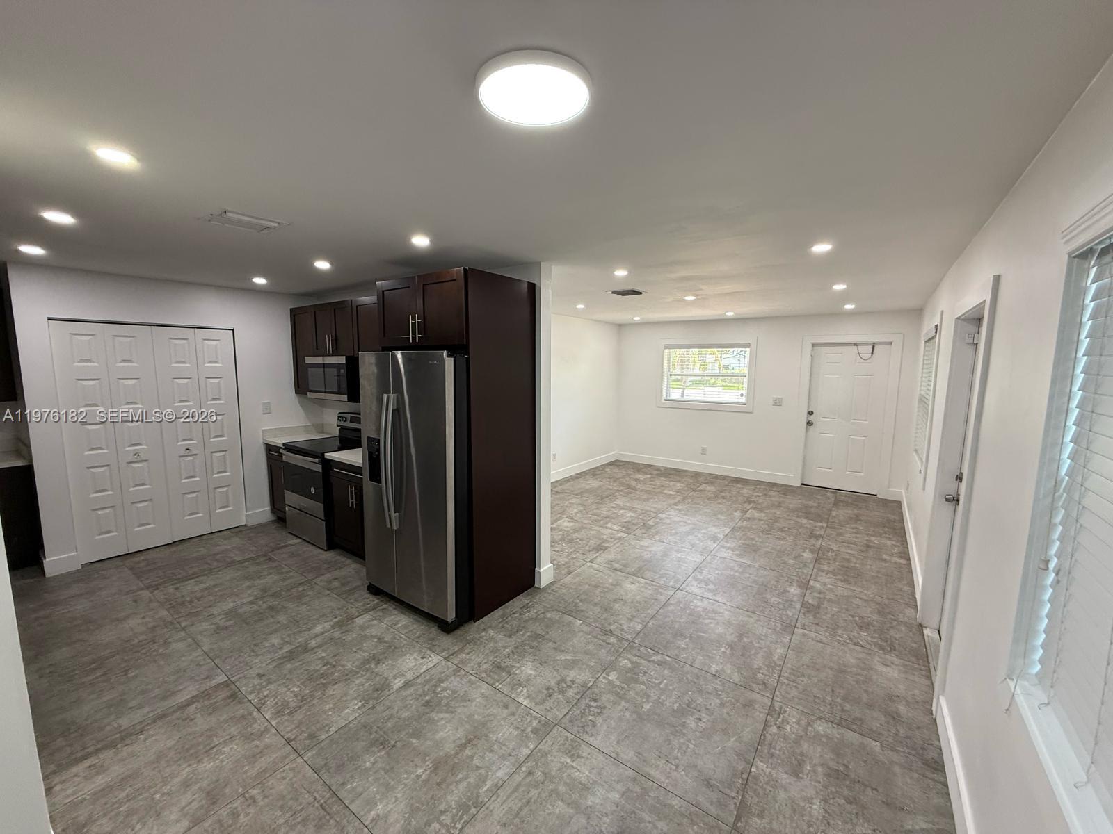 11801 Sw 180th Street Property Photo 5