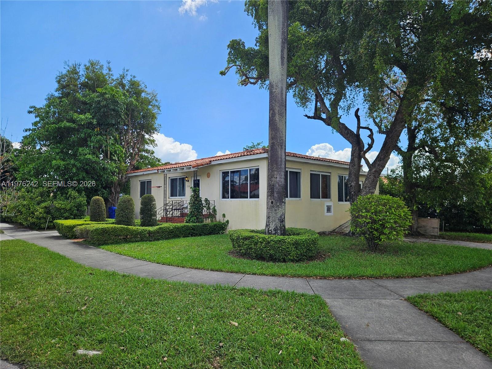 3560 Nw 19th Street Property Photo 1