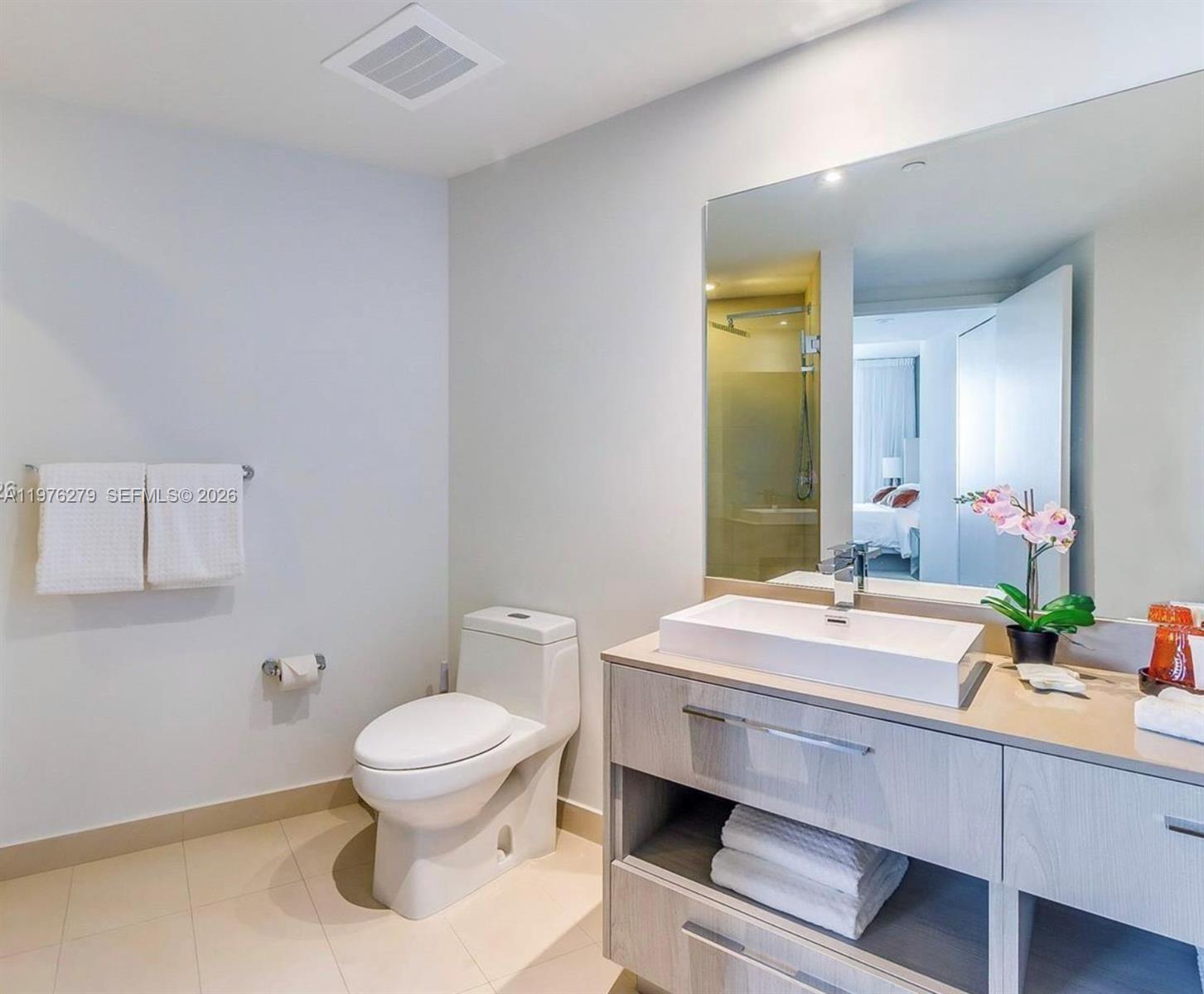 4111 S Ocean Drive 3704 Property Photo 18