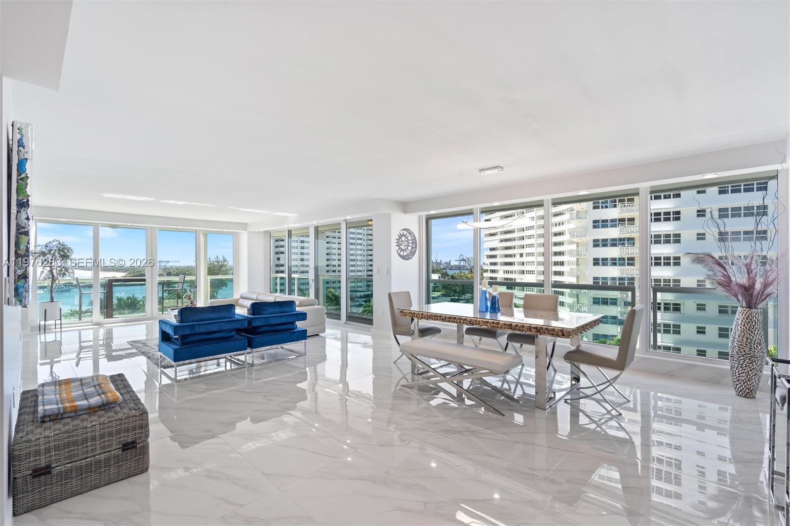 2100 S Ocean Lane 502 Property Photo 7