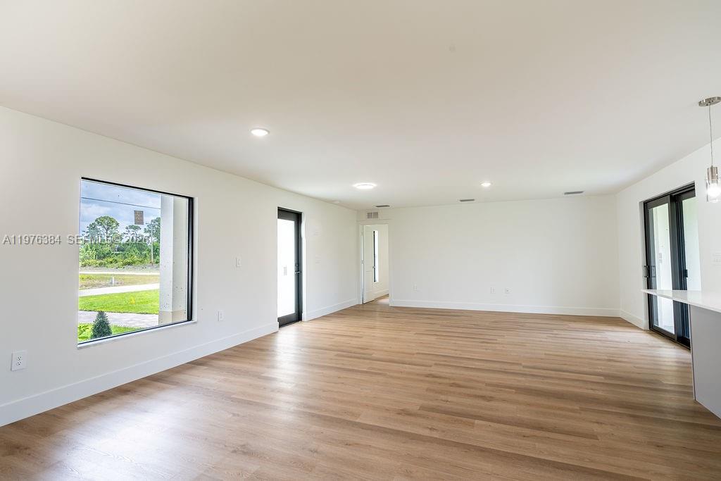 1160 Edelweiss Property Photo 15