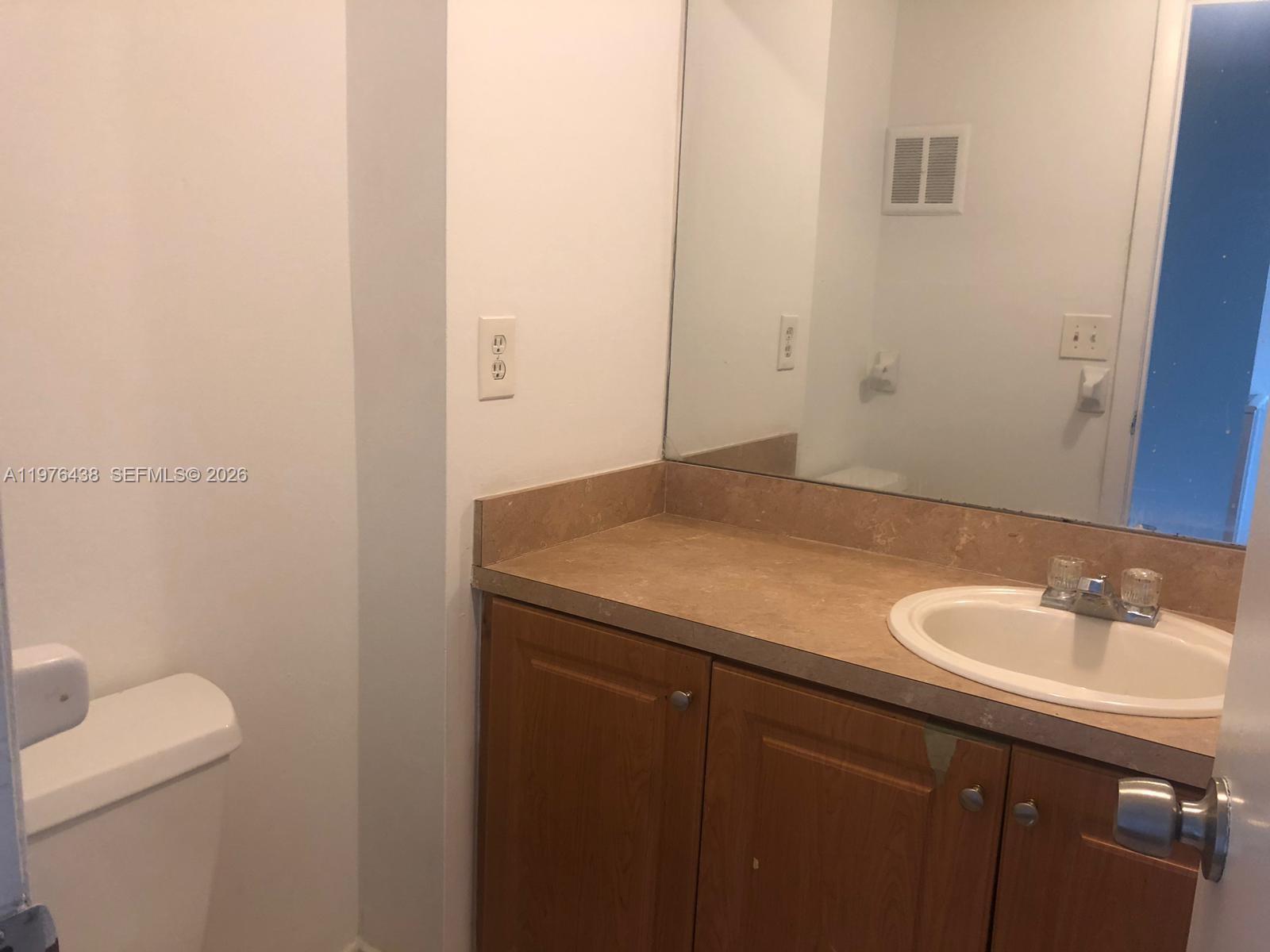 6603 Winfield Boulevard Property Photo 3