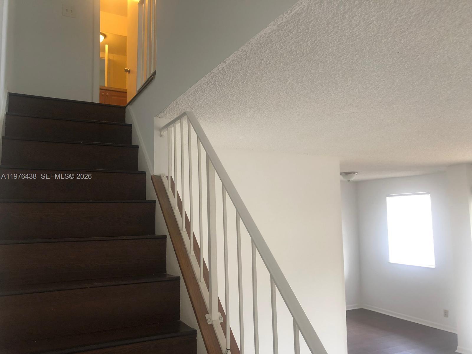 6603 Winfield Boulevard Property Photo 9