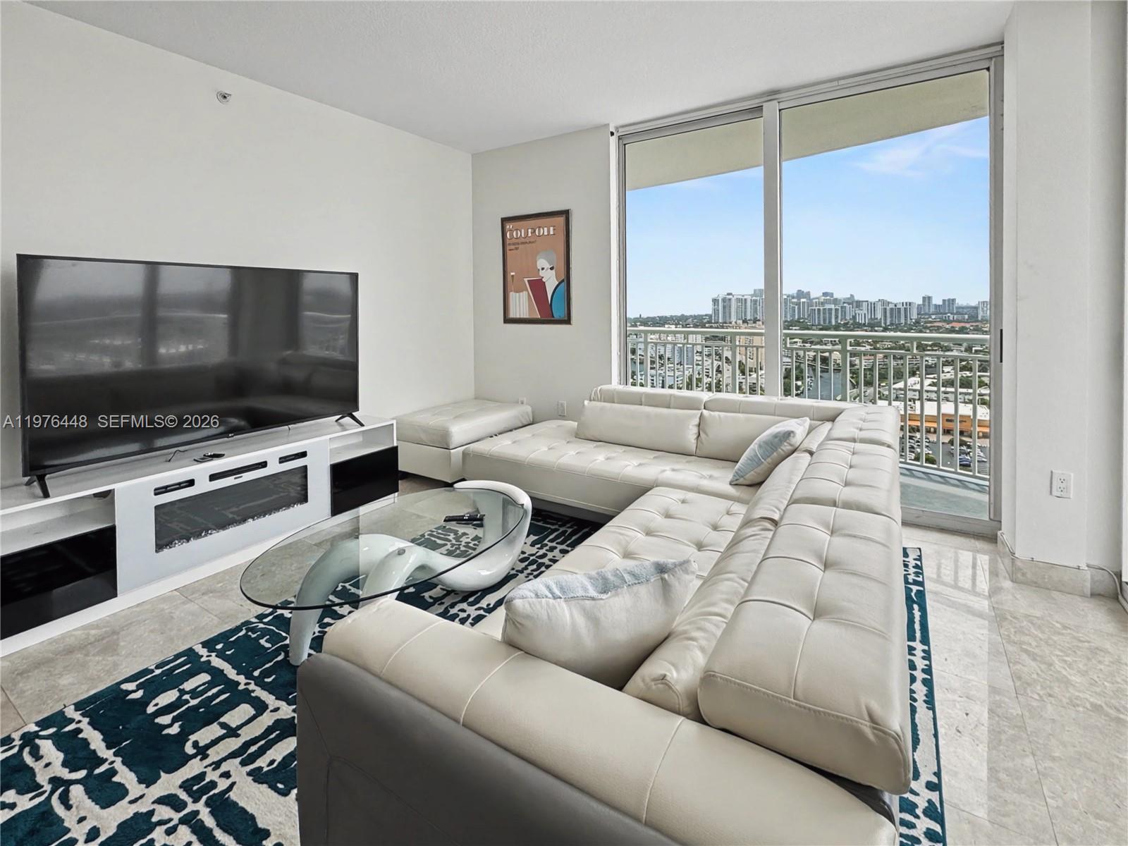 1755 E Hallandale Beach Boulevard 2207e Property Photo 10
