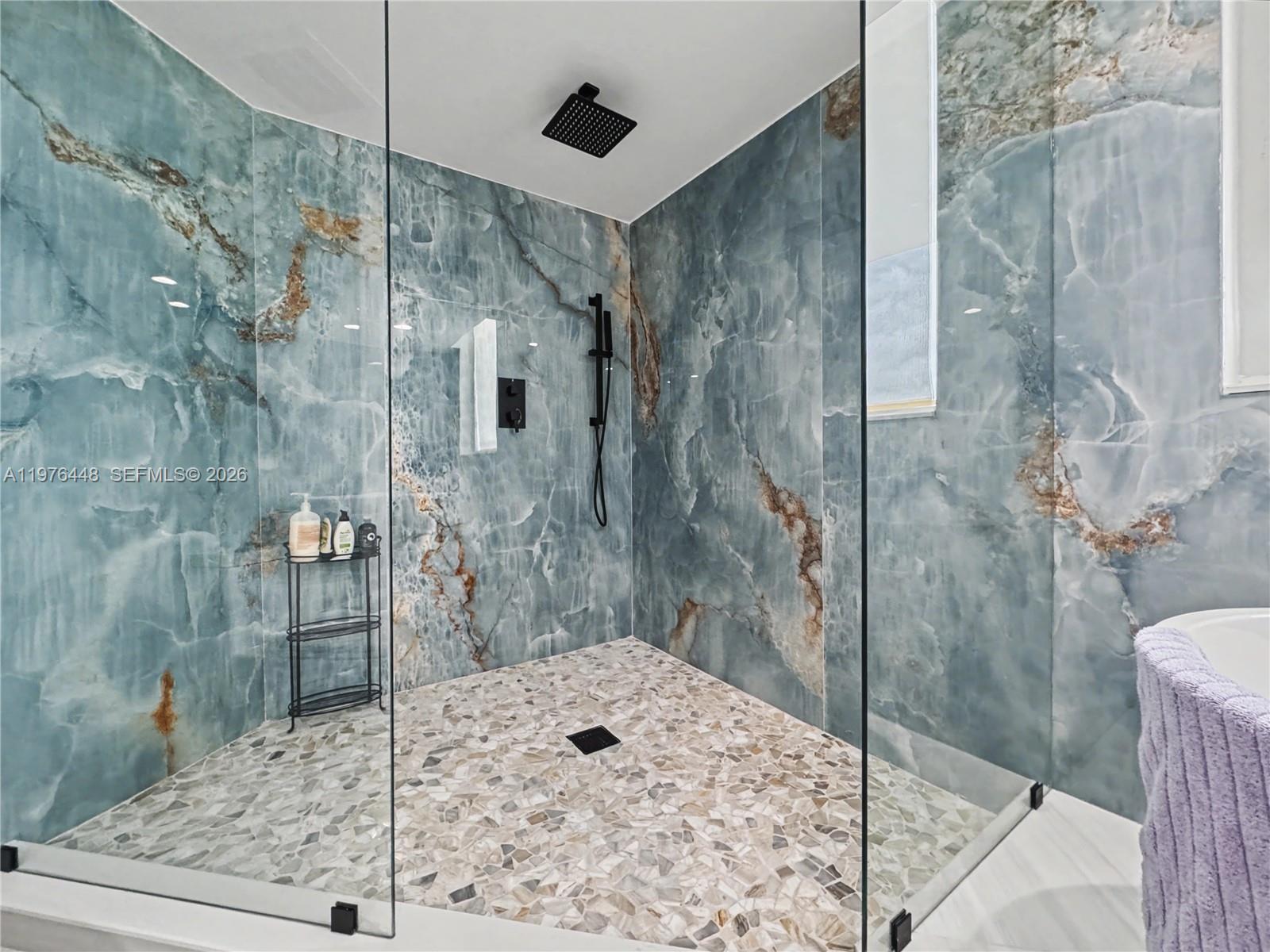 1755 E Hallandale Beach Boulevard 2207e Property Photo 15