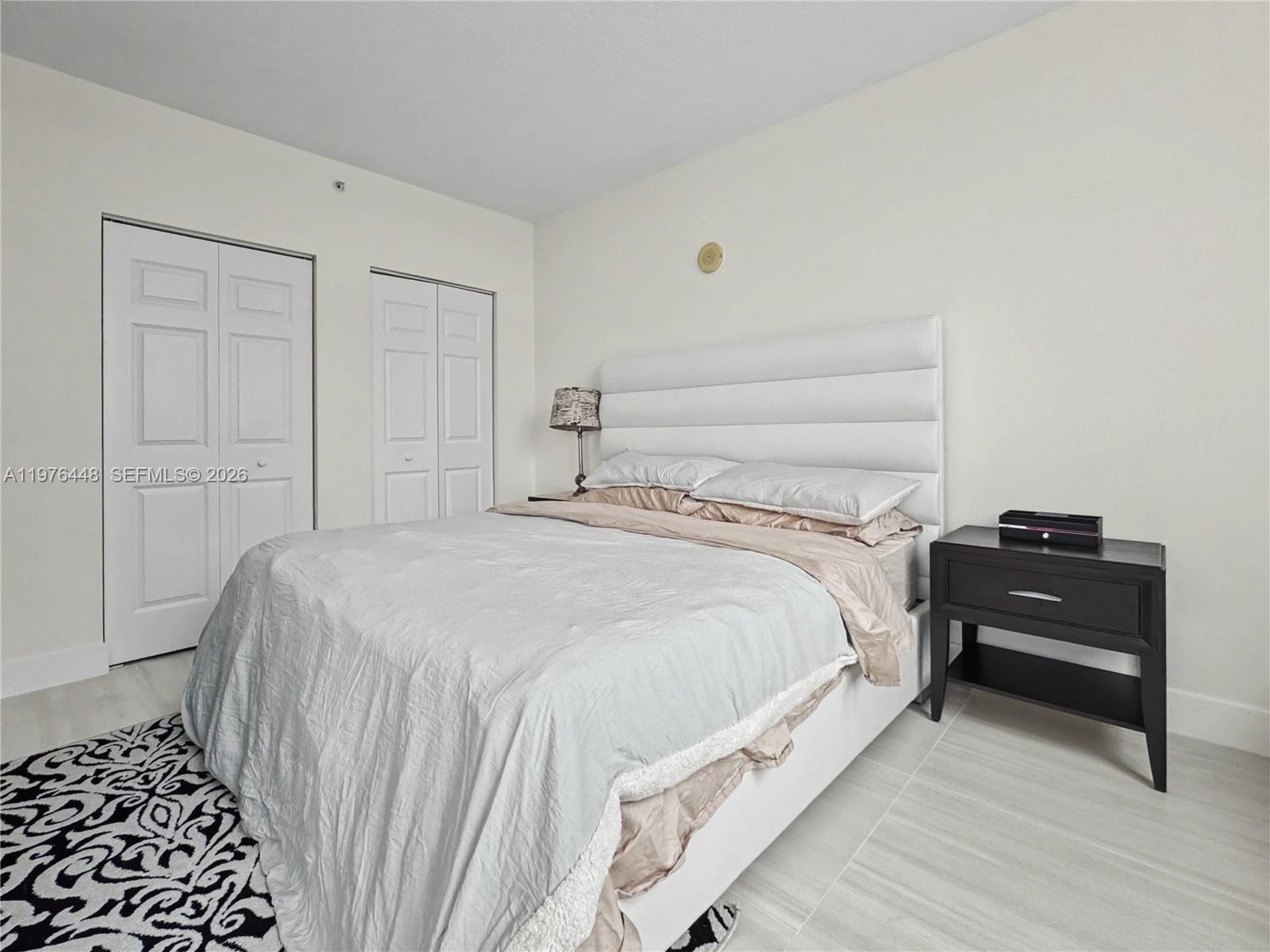 1755 E Hallandale Beach Boulevard 2207e Property Photo 19